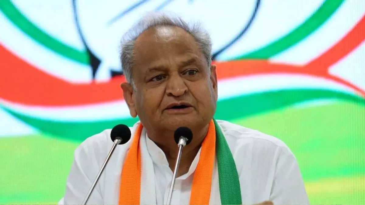 गहलोत बोले- चुनाव से पहले सीबीआई-ईडी,कोर्ट एक्टिव हो जाते हैं:चुनाव के बाद भी लालू यादव के खिलाफ  चार्जशीट पेश कर देते तो क्या हो जाता?