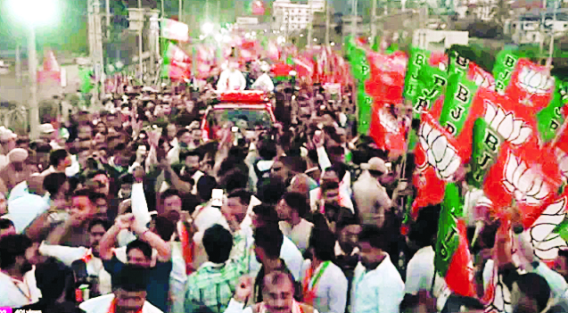 केंद्रीय गृह मंत्री अमित शाह ने असम विधानसभा चुनाव के लिए किया प्रचार, भाजपा ने कई बड़े चेहरों के साथ पूरी ताकत झोंकी