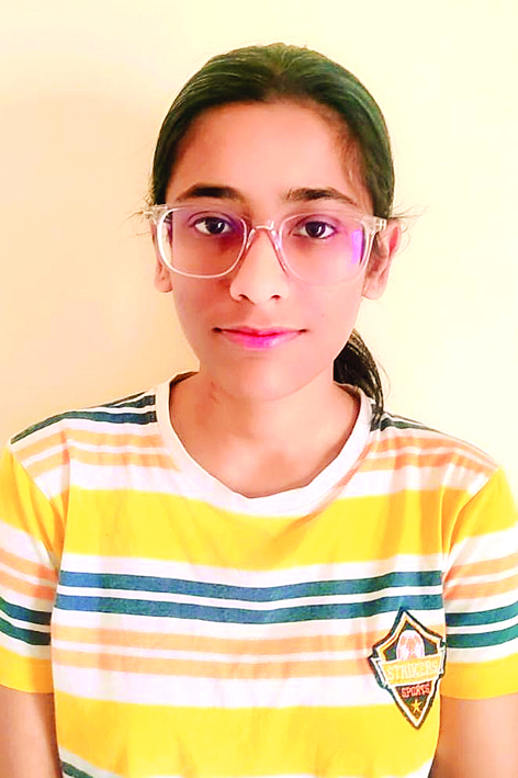 दौसा की पलक गुर्जर का परचम: 12वीं बोर्ड में गाड़े सफलता के झंडे