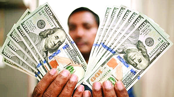 युद्ध में हर दिन 1 अरब डॉलर खर्च कर रहा अमेरिका