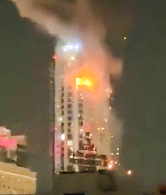 चेतावनी के बाद ईरान ने बहरीन में अमेजन ऑफिस पर हमला किया, ट्रंप भडक़े, अब कोई डील नहीं