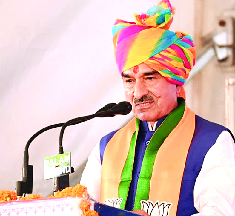 गहलोत, जूली और डोटासरा जलेबी रेस में, हर कोई अवसर लपकने की होड़ में: मदन राठौड़