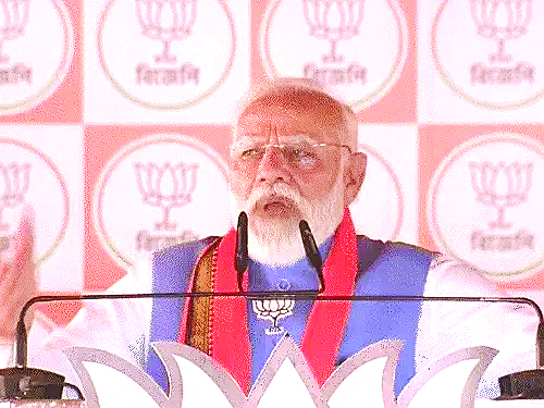 मोदी बोले- ममता सरकार के 15 साल का पूरा हिसाब होगा,  विकसित बंगाल की दिशा में हमारा पहला कदम